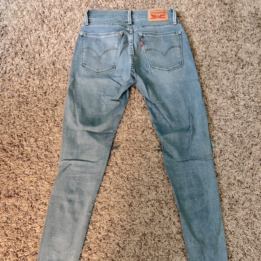 Levi jeans